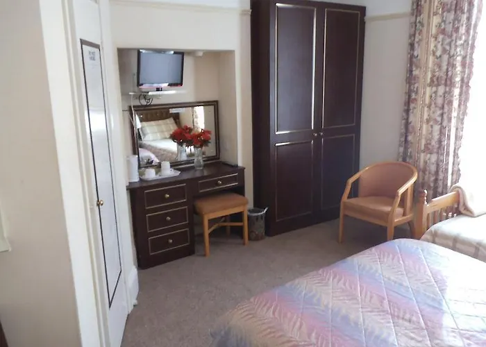 Thalatta Saint Helier Jersey